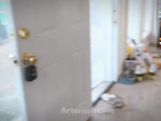 artemisfit juicy mom shakes her ass