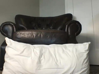 jade_lee blonde passion fingering both holes