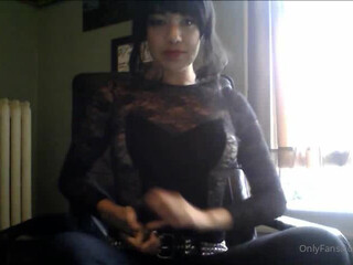 Little Puck onlyfans Vagina close up