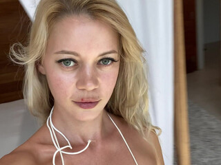 sofie_sofie the obstinate lady shows off the slutceous