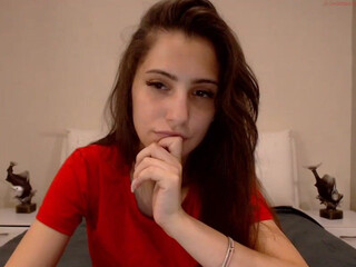 ghostyboo Busty doll