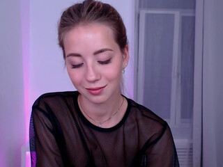 emmi_rosee 25 September 2020