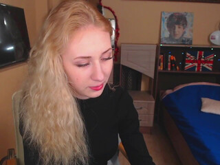 blone_babygirl mature bbw fucks both holes