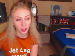 blone_babygirl Luxury hottie