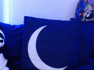 bigtittedtattedlesbian understega