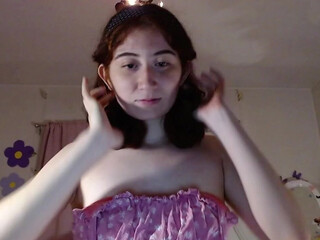 hello_strawberry69 slut fucks the cap with his fingers