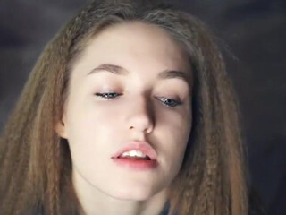 taylor_swift sexy chicks are naughty