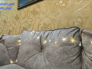 Charming_girls Busty Curva