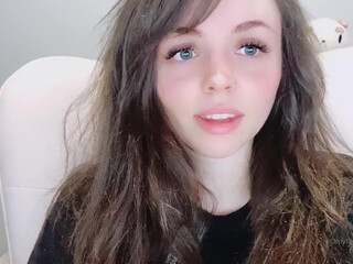 autumnvondoe exquisite young lady caresses shaved holes