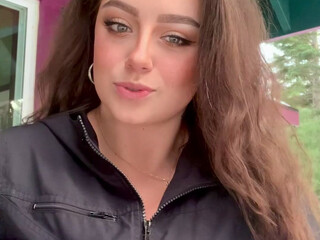 juicyjade9 caresses his holes