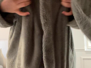 laurenelizabeth with a toy in the pussy