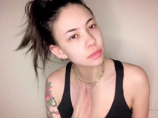 feliciavoxcosplay busty babe deep sucking dick