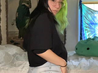 bigtittygothegg 27 December 2020