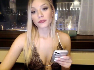 killer__tits black haired bitch shows her boobs