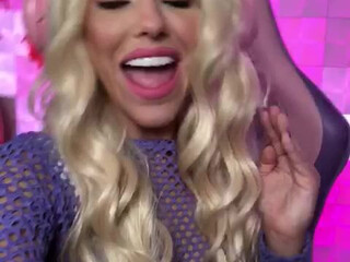 AdrianaChechik gorgeous babe fucks her shaved pussy