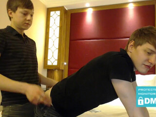 benningtons beautiful woman jerks off pussy