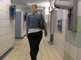 Lara-CumKitten 24 December 2020