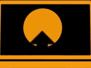 Fiamurr asshole queen caresses intimate places