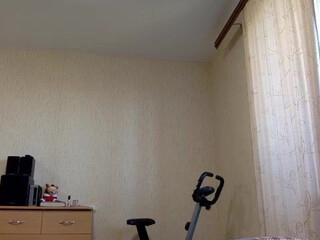 naydimeny naughty bitch massages juicy holes