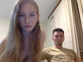 naydimeny beautiful girl eagerly rubs her clit