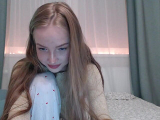 shymaryjane shy slut caresses shaved cunt