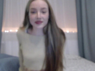 shymaryjane Burning redhead hottie fingering