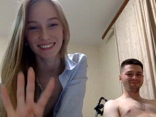 naydimeny skinny bitch straddled phallus