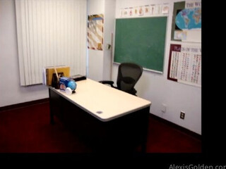 alexisgoldenxxx  may 2021