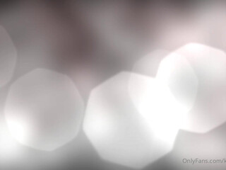 Karol Salles  Cute mare