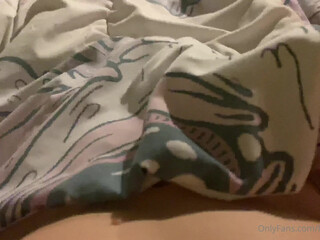 Fiona Hyacinth  slim mulatto dancing erotic dance