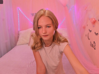 lilit_brayn_ Young naughty girl