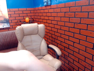 leiavelvet Hard sex video webcam Fuck vids with petite bitch