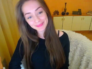 karen_blake leggy blonde pampers pussy with her fingers