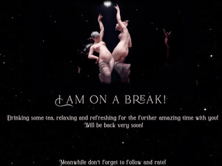 emma_brooks cute chick posing in lingerie