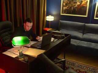 two_trunkx blonde goddess is dug into both holes.