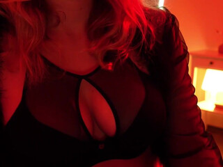 kiraaishere Cute lady