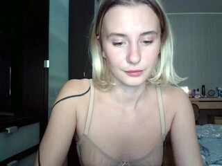 shining_beam naked cam babe with a beautiful ass