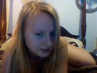 scartit sexy skinny girl without clothes