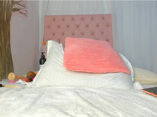 roxy_swt_ video webcam fuck show with a skinny sex slut girl or