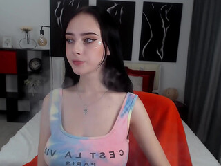 ronandalice appetizing slut turns a cool ass