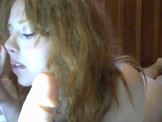 foxyemilly rubs hairy pussy in adult cam show