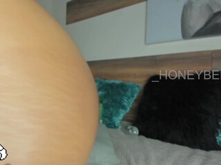 _honeybee18 appetizing pussy posing in some stockings