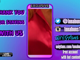 innabuns incendiary lady relishly masturbates both holes