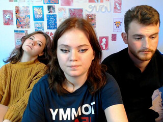 hizgi naughty lady jerking off her pussy