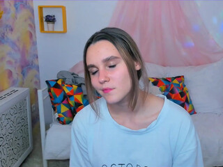 diana_noith curvy beauty masturbates with a dildo toy2022 webcam