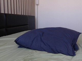 popshoney obstinate priestess