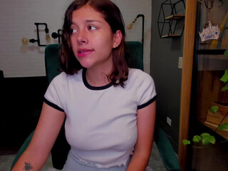 oh_holly new video chat with oral sex