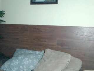 nicky_owl watch clit teasing of sexy model