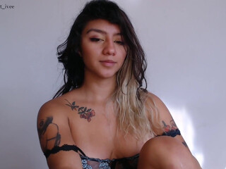 naturallyintuitive graceful slut dancing in stockings