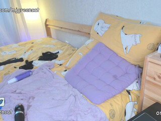 mjgreencat close-up with masturbation slim webcam